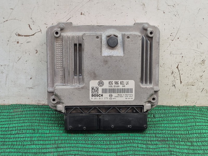 Recambio de centralita motor uce para seat leon (1p1) 1.9 tdi referencia OEM IAM   