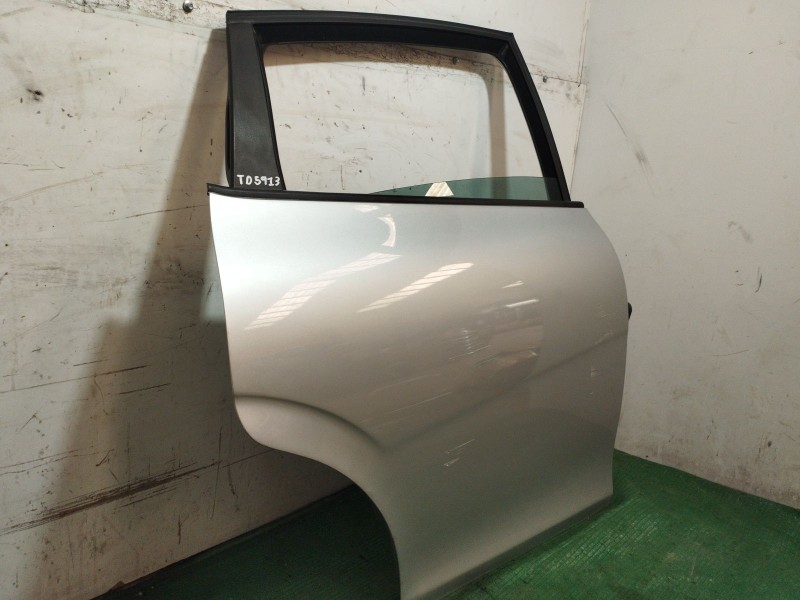 Recambio de puerta trasera derecha para seat leon (1p1) 1.9 tdi referencia OEM IAM   