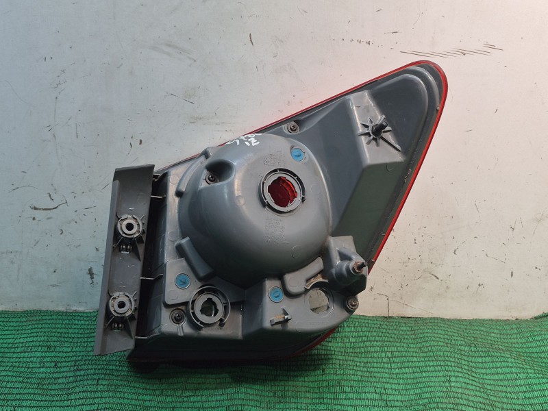 Recambio de piloto trasero izquierdo para chevrolet cruze (j300) 2.0 cdi referencia OEM IAM   