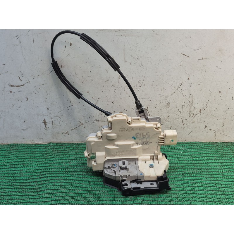 Recambio de cerradura puerta trasera izquierda para seat leon (1p1) 1.9 tdi referencia OEM IAM   