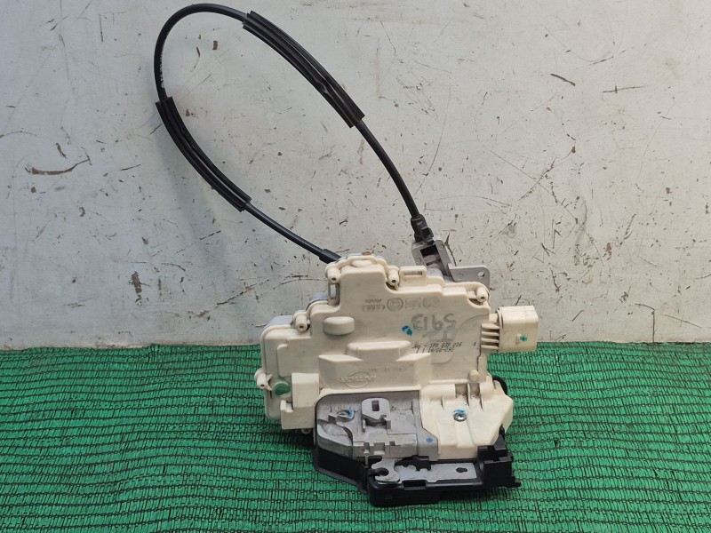 Recambio de cerradura puerta trasera izquierda para seat leon (1p1) 1.9 tdi referencia OEM IAM   