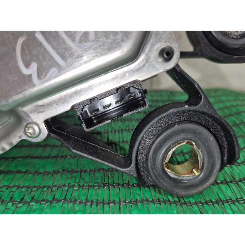 Recambio de motor limpia trasero para seat leon (1p1) 1.9 tdi referencia OEM IAM   