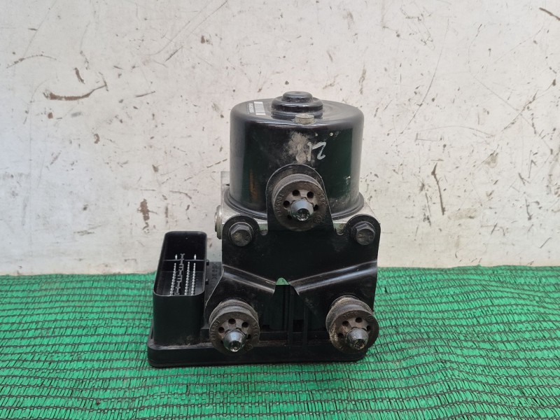 Recambio de abs para seat leon (1p1) 1.9 tdi referencia OEM IAM   