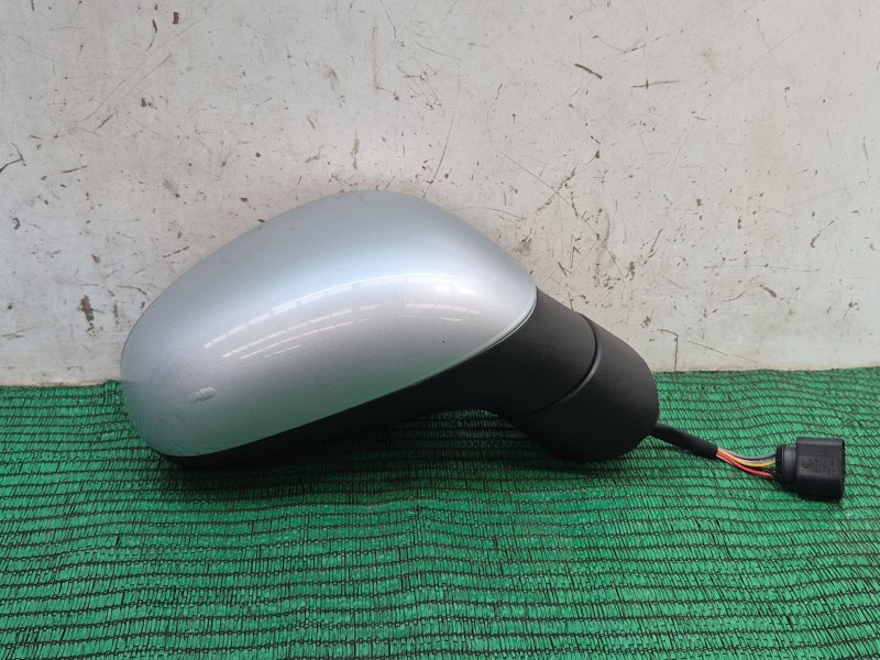 Recambio de retrovisor derecho para seat leon (1p1) 1.9 tdi referencia OEM IAM   