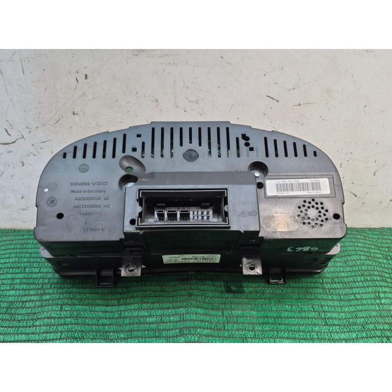 Recambio de cuadro instrumentos para volkswagen golf v (1k1) 1.6 fsi referencia OEM IAM    Recambio de cuadro instrumentos para volkswagen golf v (1k1) 1.6 fsi referencia OEM IAM