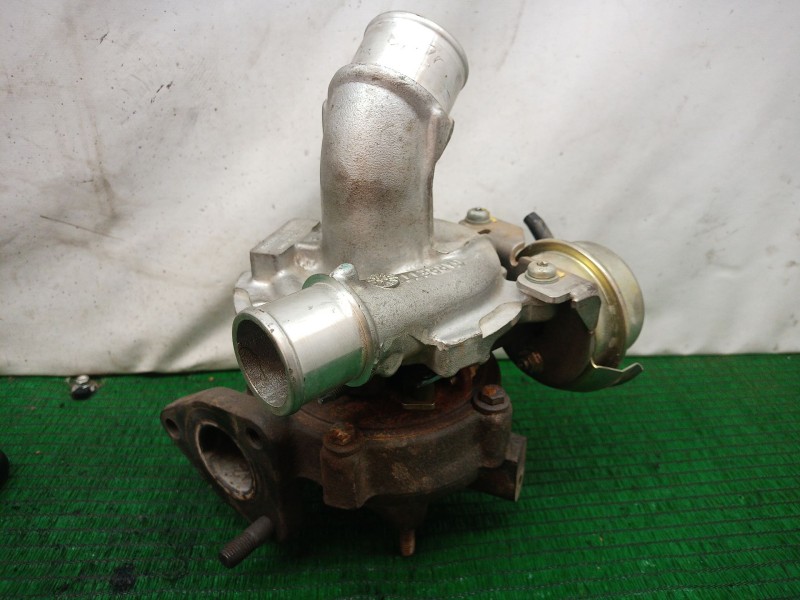 Recambio de turbocompresor para toyota yaris (ksp9/scp9/nlp9) básico referencia OEM IAM   