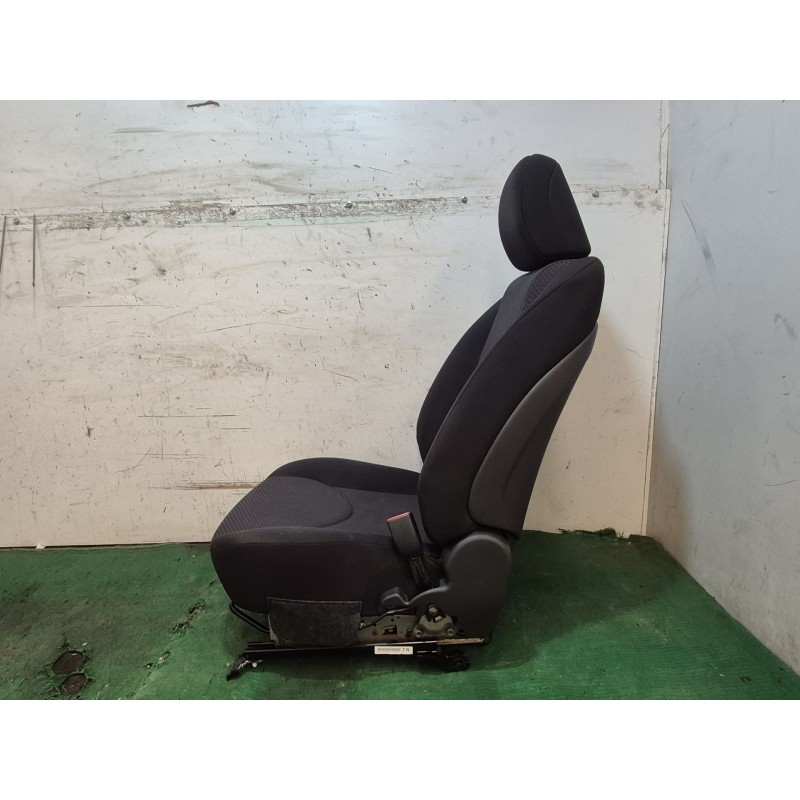 Recambio de juego de asientos completo para toyota rav 4 iii (_a3_) 2.2 d (ala35_) referencia OEM IAM   