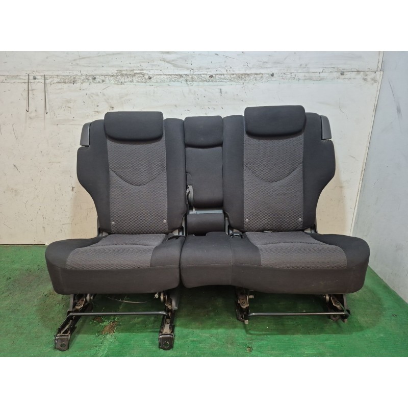 Recambio de juego de asientos completo para toyota rav 4 iii (_a3_) 2.2 d (ala35_) referencia OEM IAM   