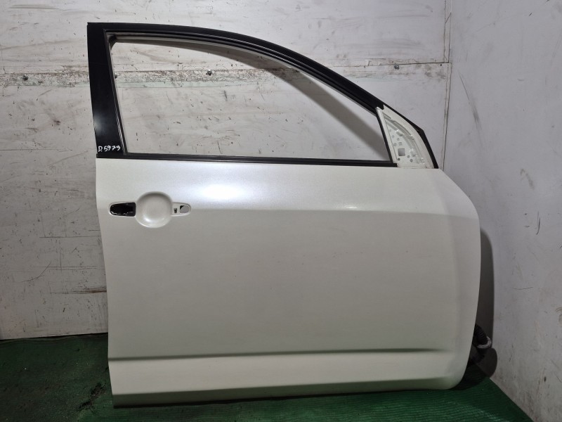 Recambio de puerta delantera derecha para toyota rav 4 iii (_a3_) 2.2 d (ala35_) referencia OEM IAM   
