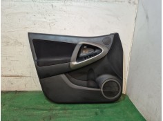 Recambio de guarnecido puerta delantera izquierda para toyota rav 4 iii (_a3_) 2.2 d (ala35_) referencia OEM IAM 6771842020 6771