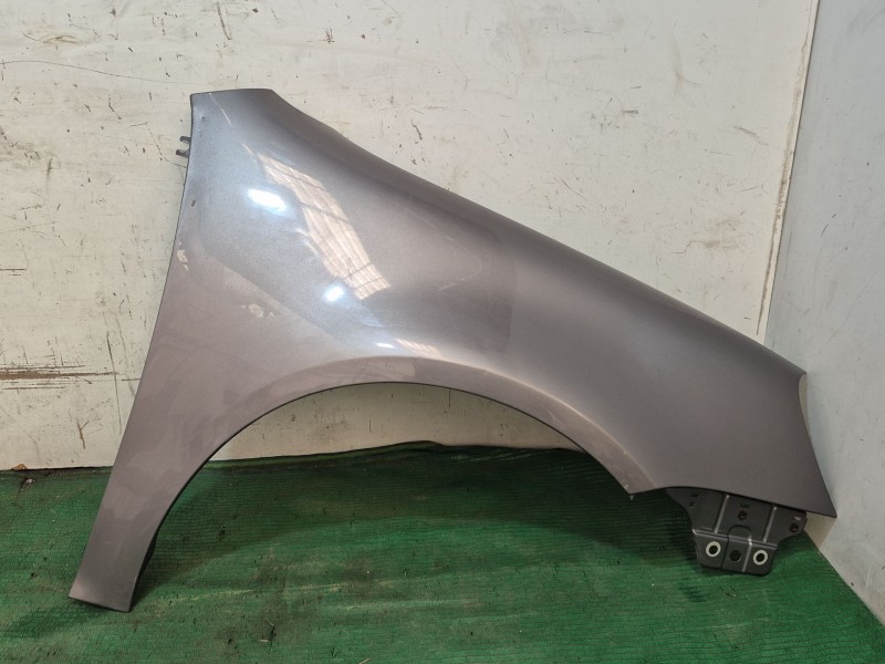 Recambio de aleta delantera derecha para volkswagen golf v (1k1) 1.6 fsi referencia OEM IAM   