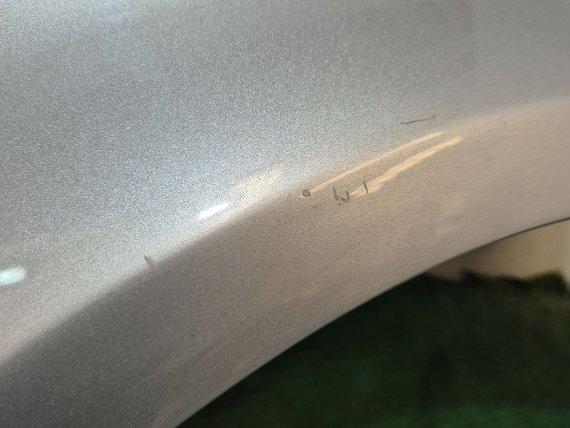 Recambio de aleta delantera izquierda para seat leon (1p1) 1.9 tdi referencia OEM IAM   