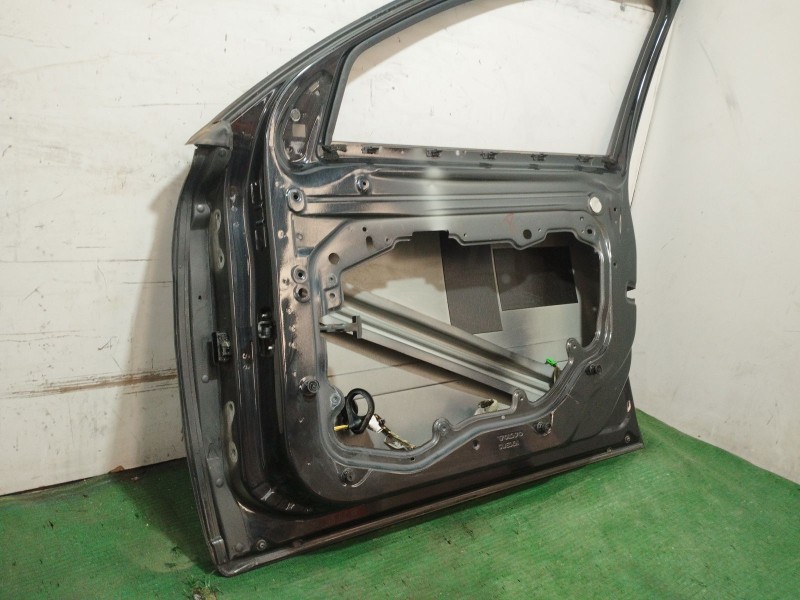 Recambio de puerta delantera derecha para volvo s40 ii (544) 2.0 d referencia OEM IAM   