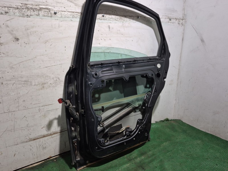 Recambio de puerta trasera derecha para volvo s40 ii (544) 2.0 d referencia OEM IAM   