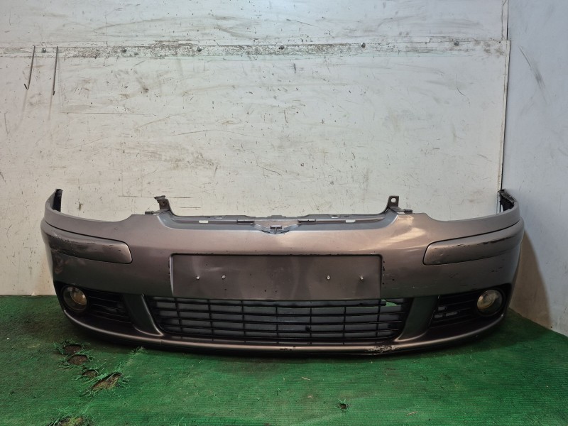 Recambio de paragolpes delantero para volkswagen golf v (1k1) 1.6 fsi referencia OEM IAM   