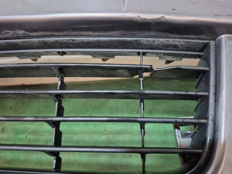 Recambio de paragolpes delantero para volkswagen golf v (1k1) 1.6 fsi referencia OEM IAM   