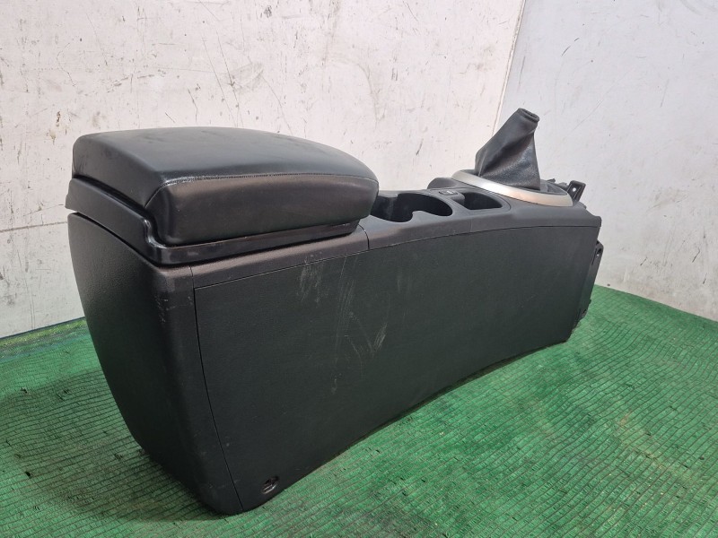 Recambio de apoyabrazos central para nissan qashqai i (j10, nj10) 1.5 dci referencia OEM IAM 96910JD000 96910JD000 96910JD000