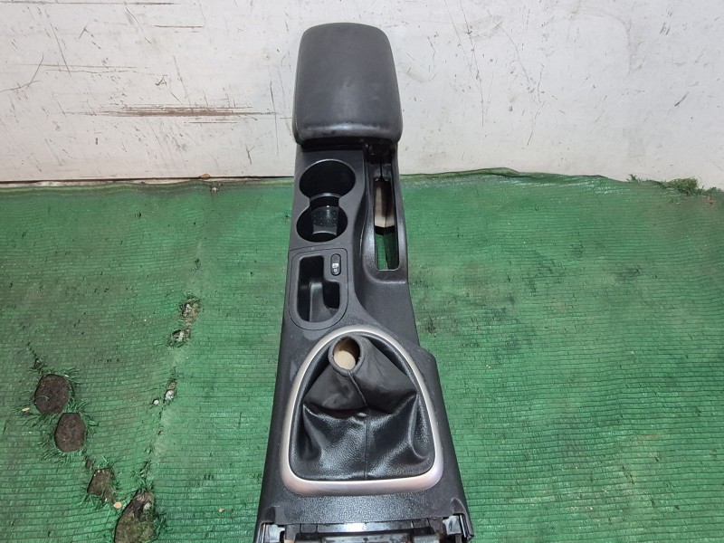 Recambio de apoyabrazos central para nissan qashqai i (j10, nj10) 1.5 dci referencia OEM IAM 96910JD000 96910JD000 96910JD000