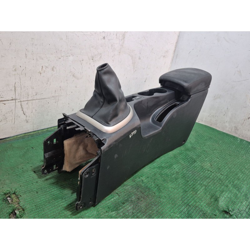 Recambio de apoyabrazos central para nissan qashqai i (j10, nj10) 1.5 dci referencia OEM IAM 96910JD000 96910JD000 96910JD000