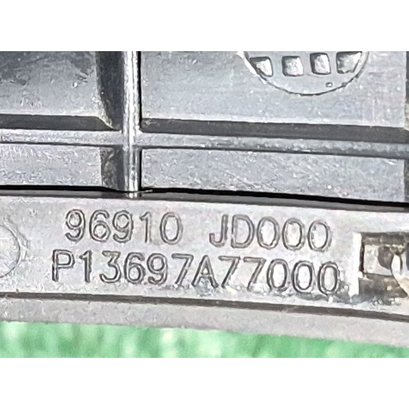 Recambio de apoyabrazos central para nissan qashqai i (j10, nj10) 1.5 dci referencia OEM IAM 96910JD000 96910JD000 96910JD000