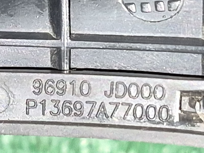 Recambio de apoyabrazos central para nissan qashqai i (j10, nj10) 1.5 dci referencia OEM IAM 96910JD000 96910JD000 96910JD000