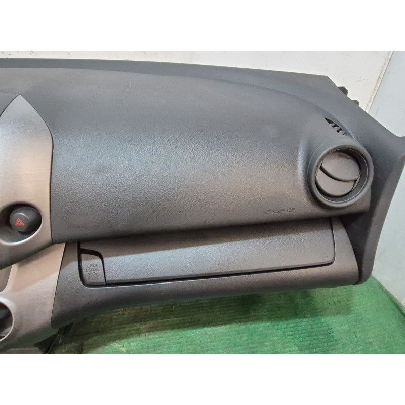 Recambio de salpicadero para toyota rav 4 iii (_a3_) 2.2 d (ala35_) referencia OEM IAM   