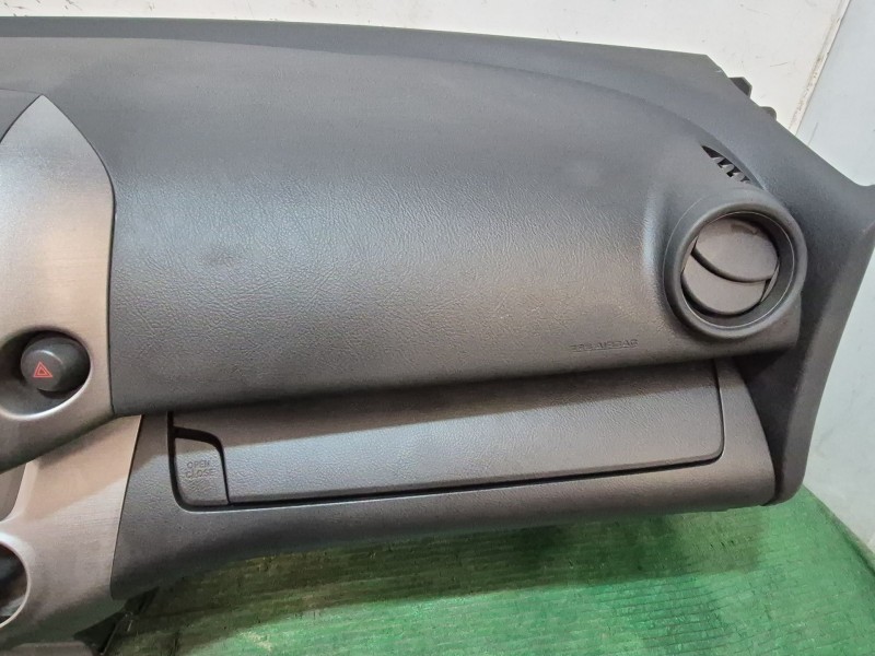 Recambio de salpicadero para toyota rav 4 iii (_a3_) 2.2 d (ala35_) referencia OEM IAM   