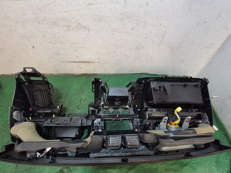 Recambio de salpicadero para toyota rav 4 iii (_a3_) 2.2 d (ala35_) referencia OEM IAM   