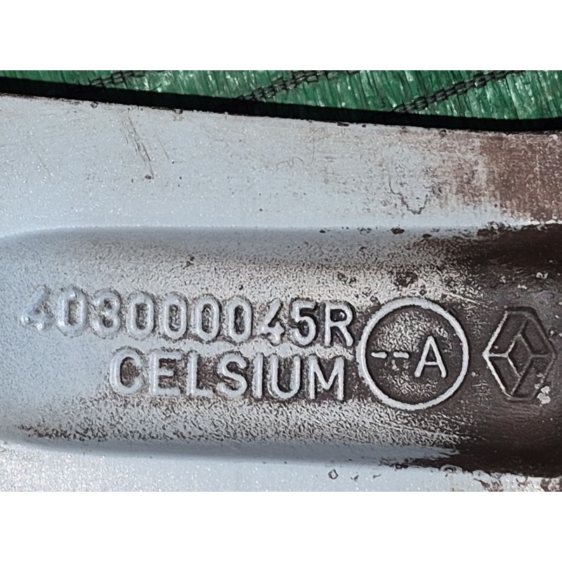 Recambio de juego llantas para renault laguna iii (bt0/1) 2.0 dci gt (bt11, bt1e, bt1n) referencia OEM IAM   