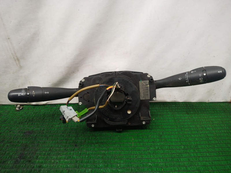 Recambio de mando multifuncion para peugeot 207/207+ (wa_, wc_) 1.4 hdi referencia OEM IAM   