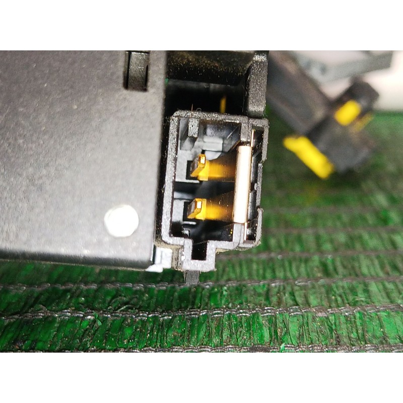 Recambio de mando multifuncion para peugeot 207/207+ (wa_, wc_) 1.4 hdi referencia OEM IAM   