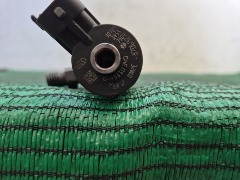 Recambio de inyector para citroën c4 cactus 1.2 thp 110 referencia OEM IAM   