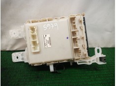 Recambio de caja reles / fusibles para toyota rav 4 iii (_a3_) 2.2 d (ala35_) referencia OEM IAM    2