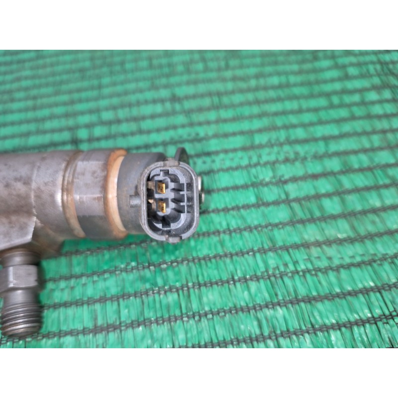 Recambio de inyector para citroën c4 cactus 1.2 thp 110 referencia OEM IAM   