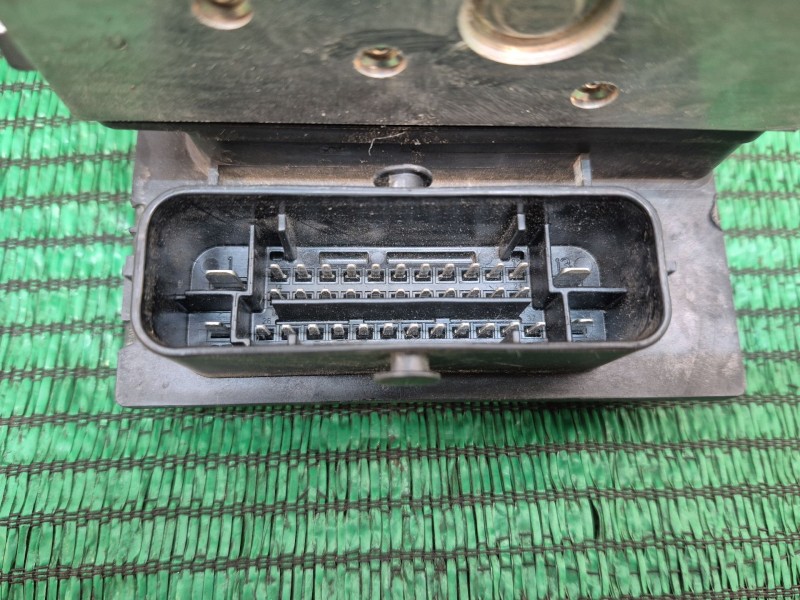 Recambio de abs para seat exeo (3r2) 2.0 tdi referencia OEM IAM 265950474 265950474 265950474