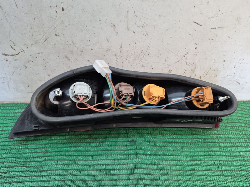 Recambio de piloto trasero derecho para aixam city 0.4 referencia OEM IAM   