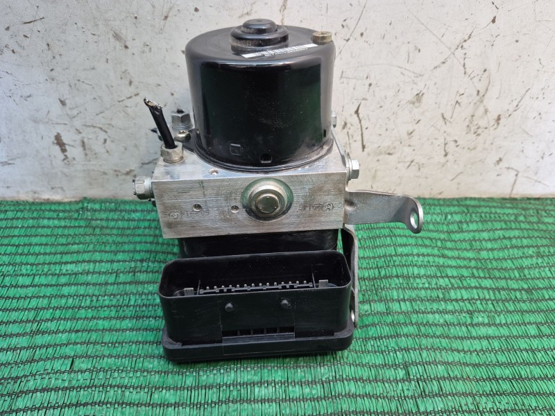 Recambio de abs para bmw 1 (e87) 118 d referencia OEM IAM   