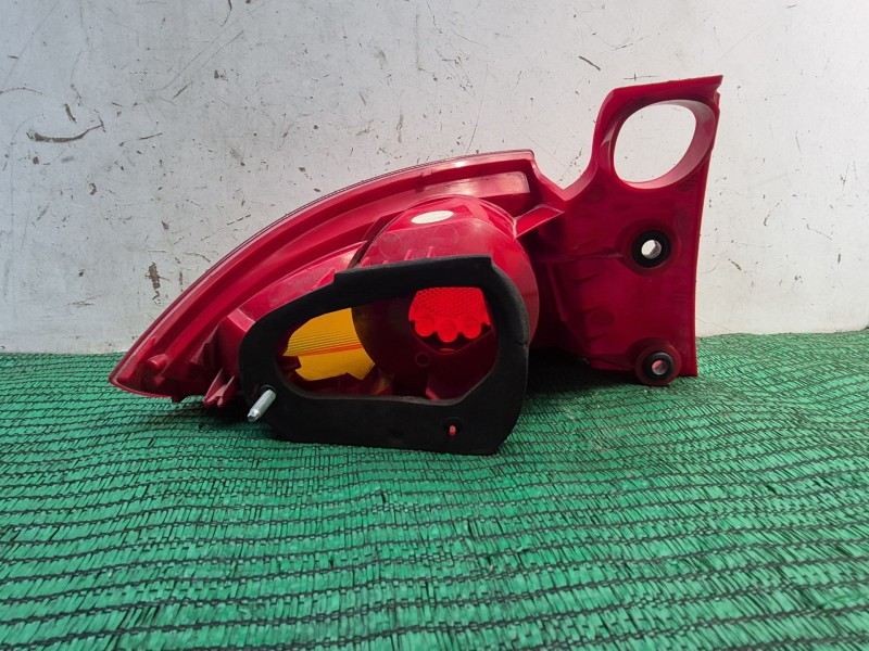 Recambio de piloto trasero derecho para seat leon (1p1) 1.9 tdi referencia OEM IAM   