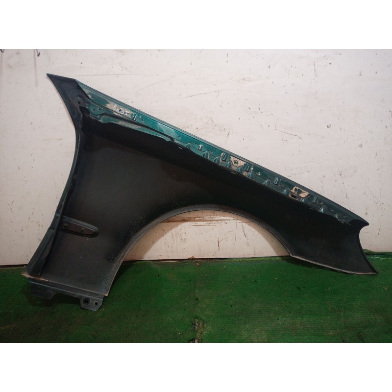 Recambio de aleta delantera izquierda para mercedes-benz clase e (w211) e 320 cdi (211.026) referencia OEM IAM   