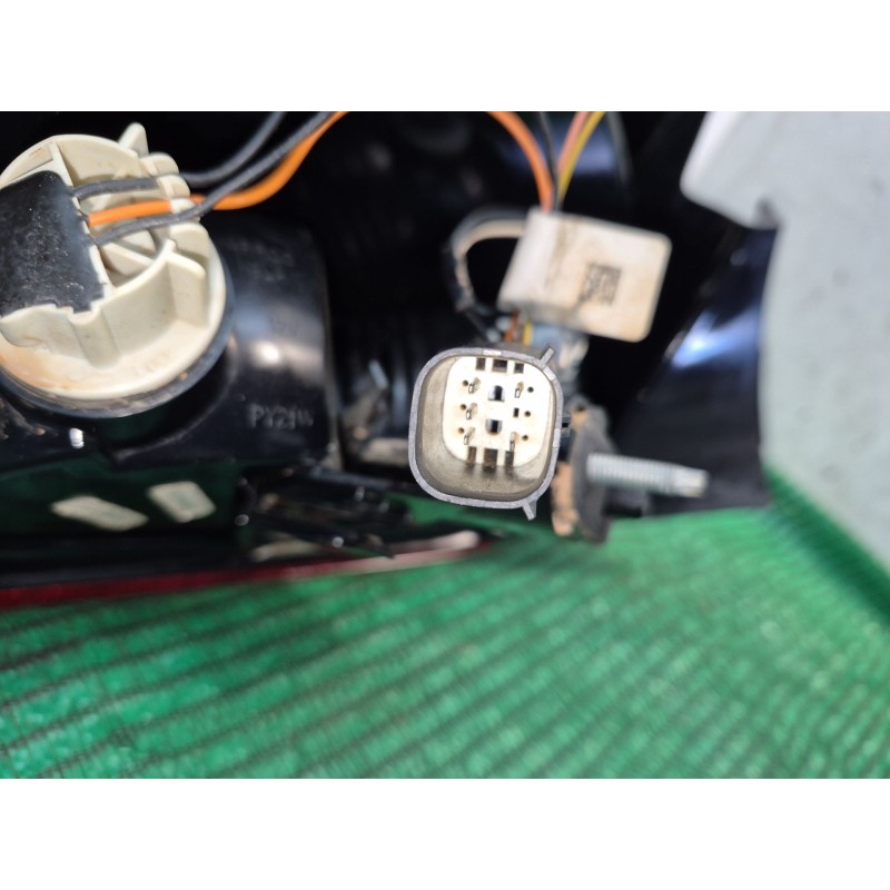 Recambio de piloto trasero derecho para ford focus iii 1.6 ti referencia OEM IAM   