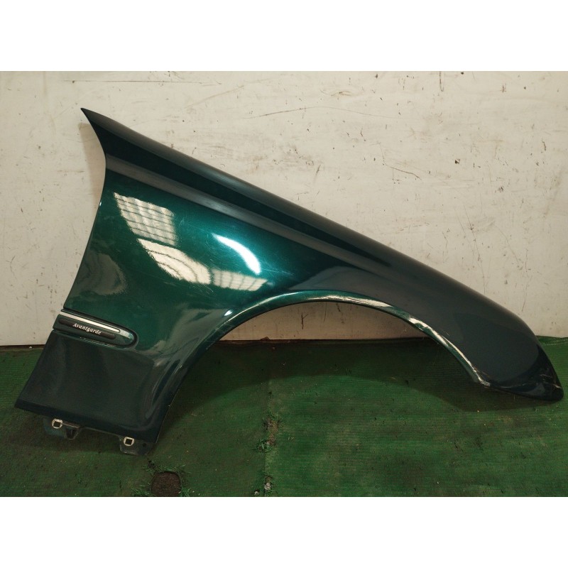 Recambio de aleta delantera derecha para mercedes-benz clase e (w211) e 320 cdi (211.026) referencia OEM IAM   