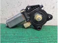 Recambio de motor elevalunas trasero derecho para mercedes-benz clase c t-model (s203) c 220 cdi (203.206) referencia OEM IAM 01 2