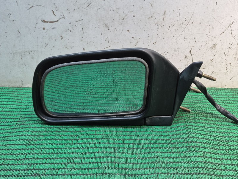 Recambio de retrovisor izquierdo para mitsubishi colt (cj0) 1300 glx referencia OEM IAM   