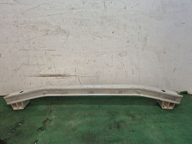 Recambio de refuerzo paragolpes trasero para toyota rav 4 iii (_a3_) 2.2 d (ala35_) referencia OEM IAM   