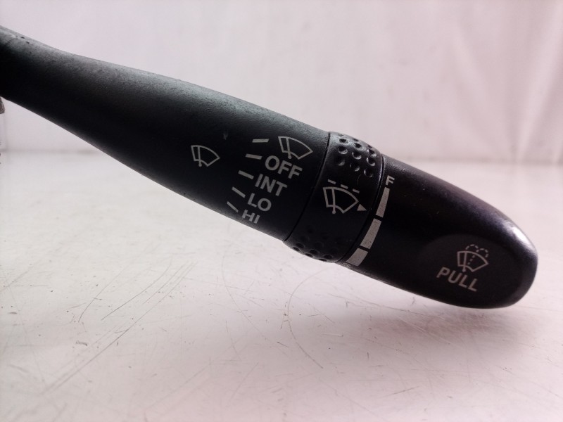 Recambio de mando limpia para kia rio 1.5 crdi active referencia OEM IAM 75733A 75733 75733