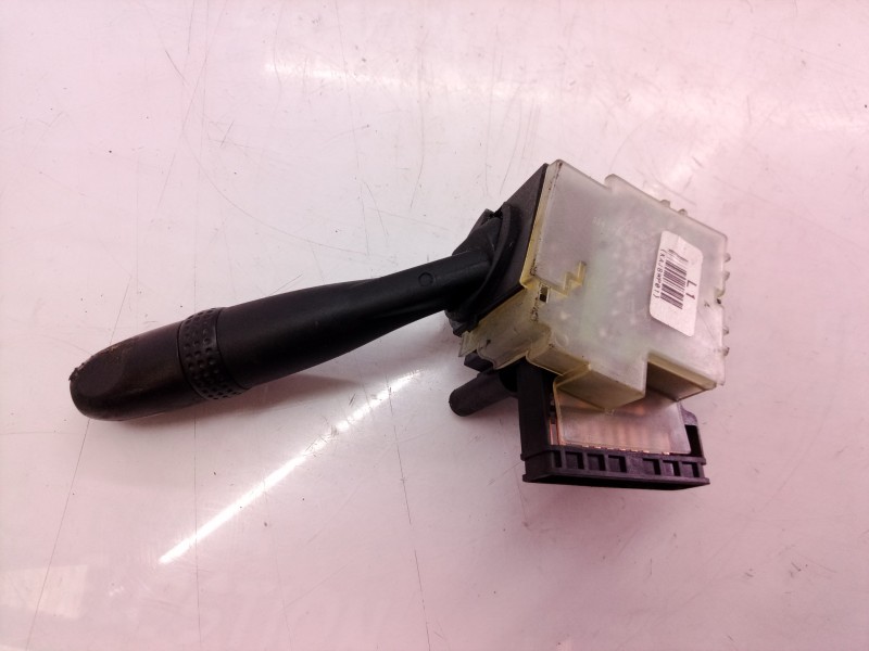 Recambio de mando limpia para kia rio 1.5 crdi active referencia OEM IAM 75733A 75733 75733