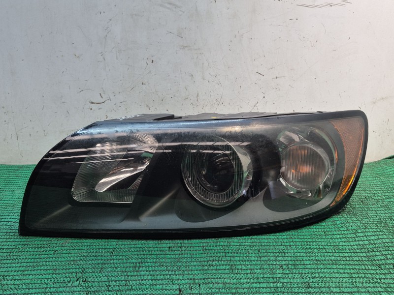 Recambio de faro izquierdo para volvo s40 ii (544) 2.0 d referencia OEM IAM   