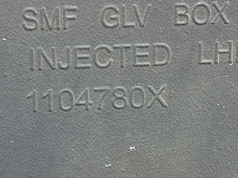 Recambio de guantera para audi a3 sportback (8pa) 1.6 referencia OEM IAM   