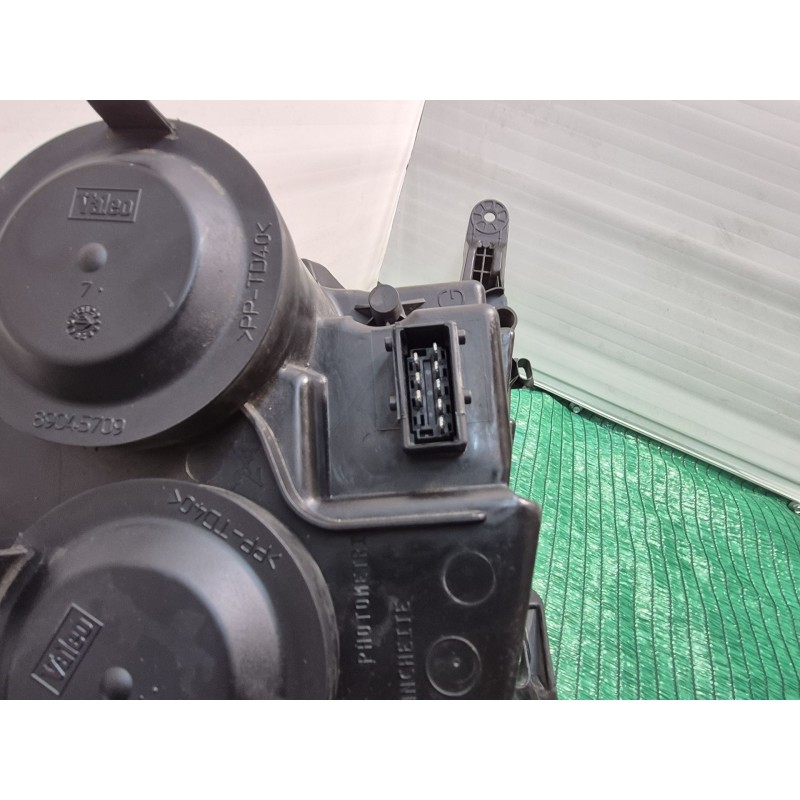 Recambio de faro izquierdo para peugeot expert tepee (vf3x_) 2.0 hdi 120 referencia OEM IAM   