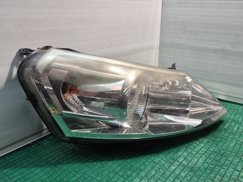 Recambio de faro derecho para peugeot expert tepee (vf3x_) 2.0 hdi 120 referencia OEM IAM   